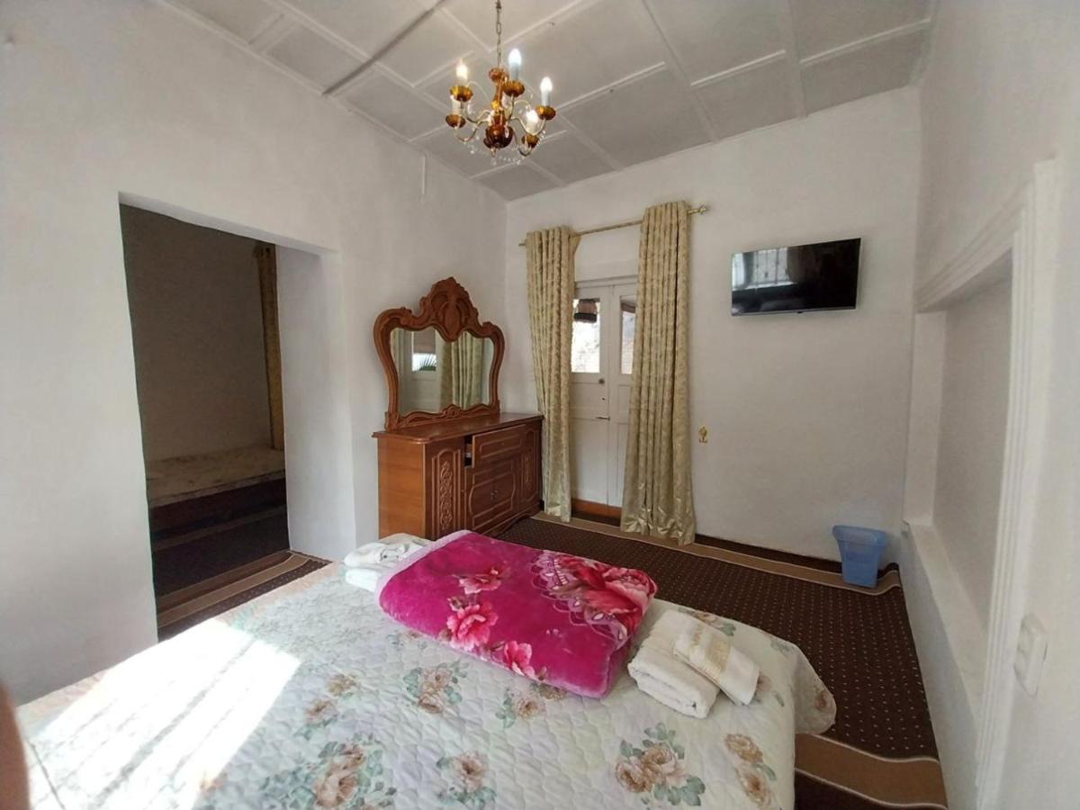 Fayz Guest House Samarkand Bilik gambar